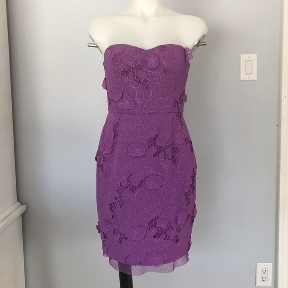 Beautiful BCBG 3D flower dress - Picture 4 of 8